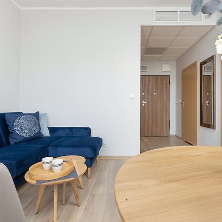Business Center Apartments Warsaw Wola By Noclegi Renters 외부 사진