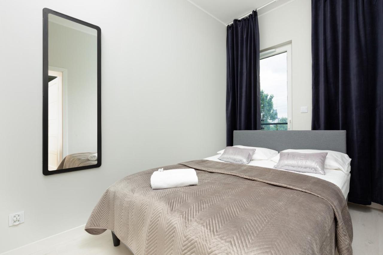 Business Center Apartments Warsaw Wola By Noclegi Renters 외부 사진