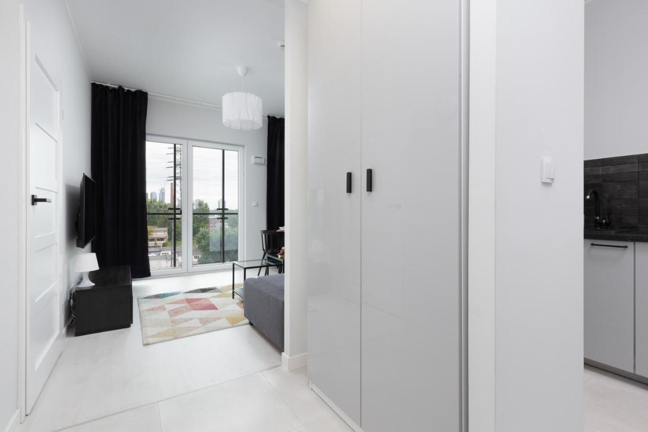 Business Center Apartments Warsaw Wola By Noclegi Renters 외부 사진