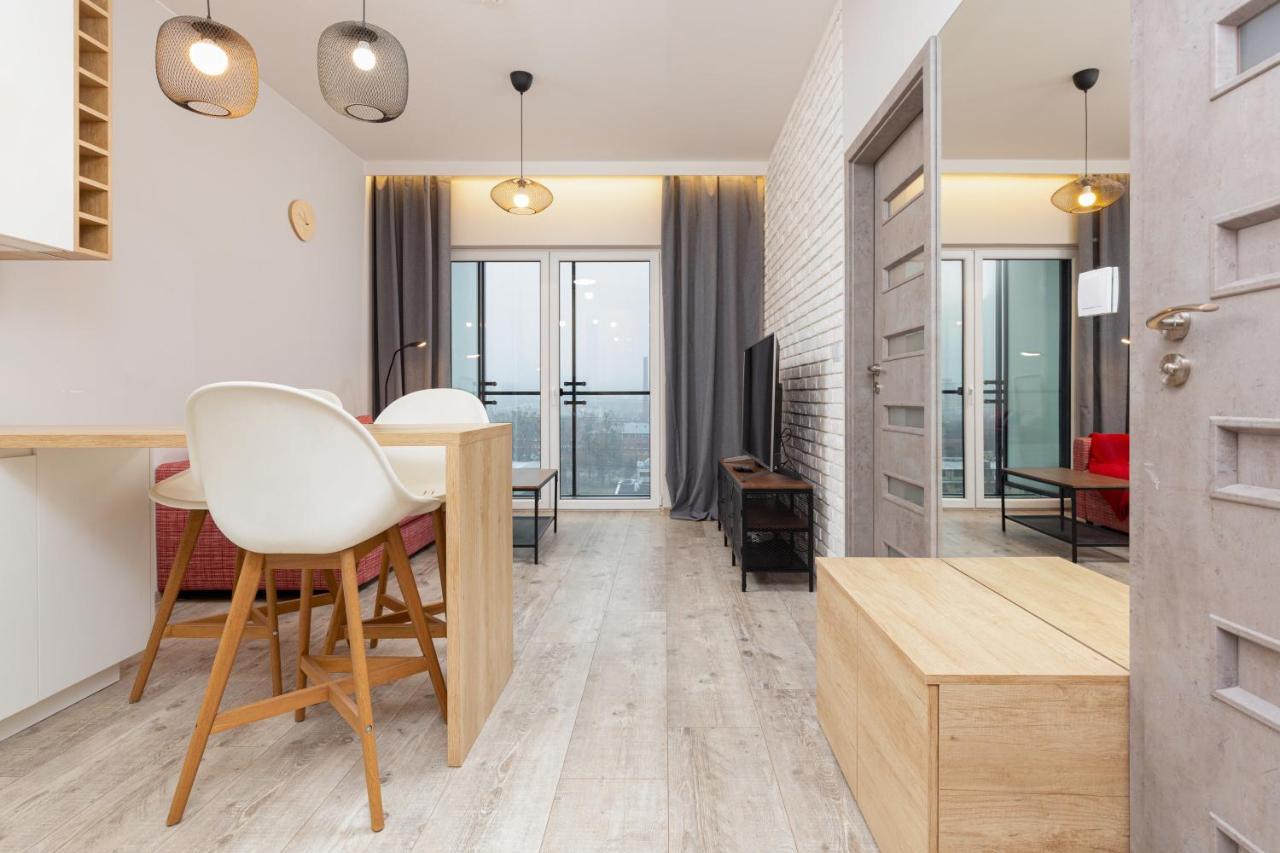 Business Center Apartments Warsaw Wola By Noclegi Renters 외부 사진