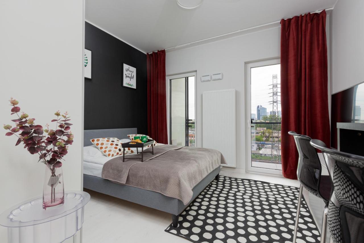 Business Center Apartments Warsaw Wola By Noclegi Renters 외부 사진