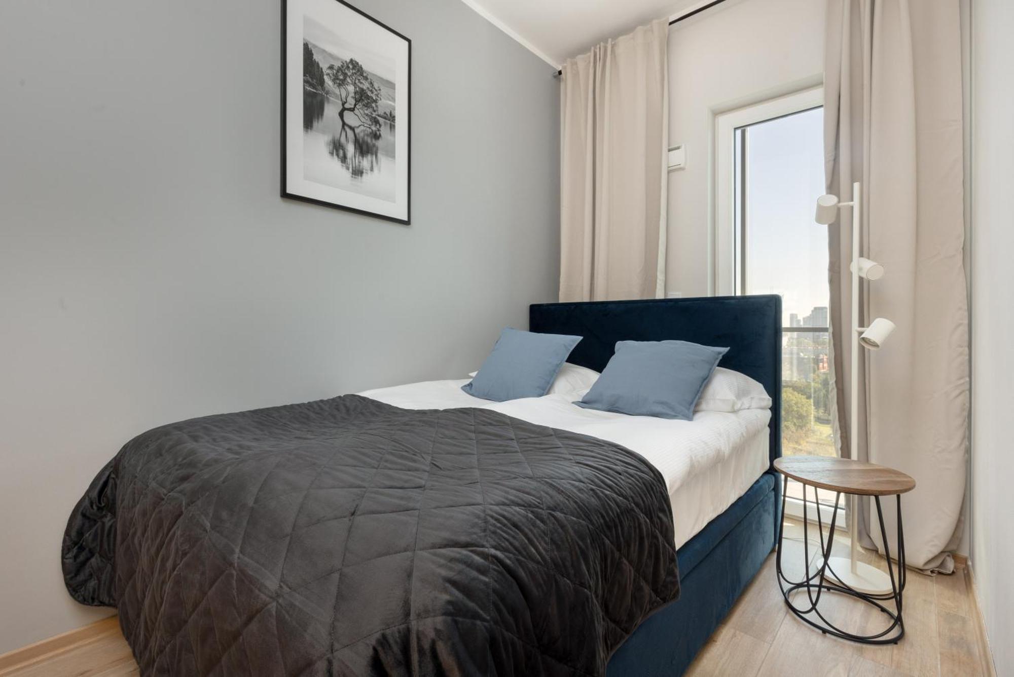 Business Center Apartments Warsaw Wola By Noclegi Renters 외부 사진