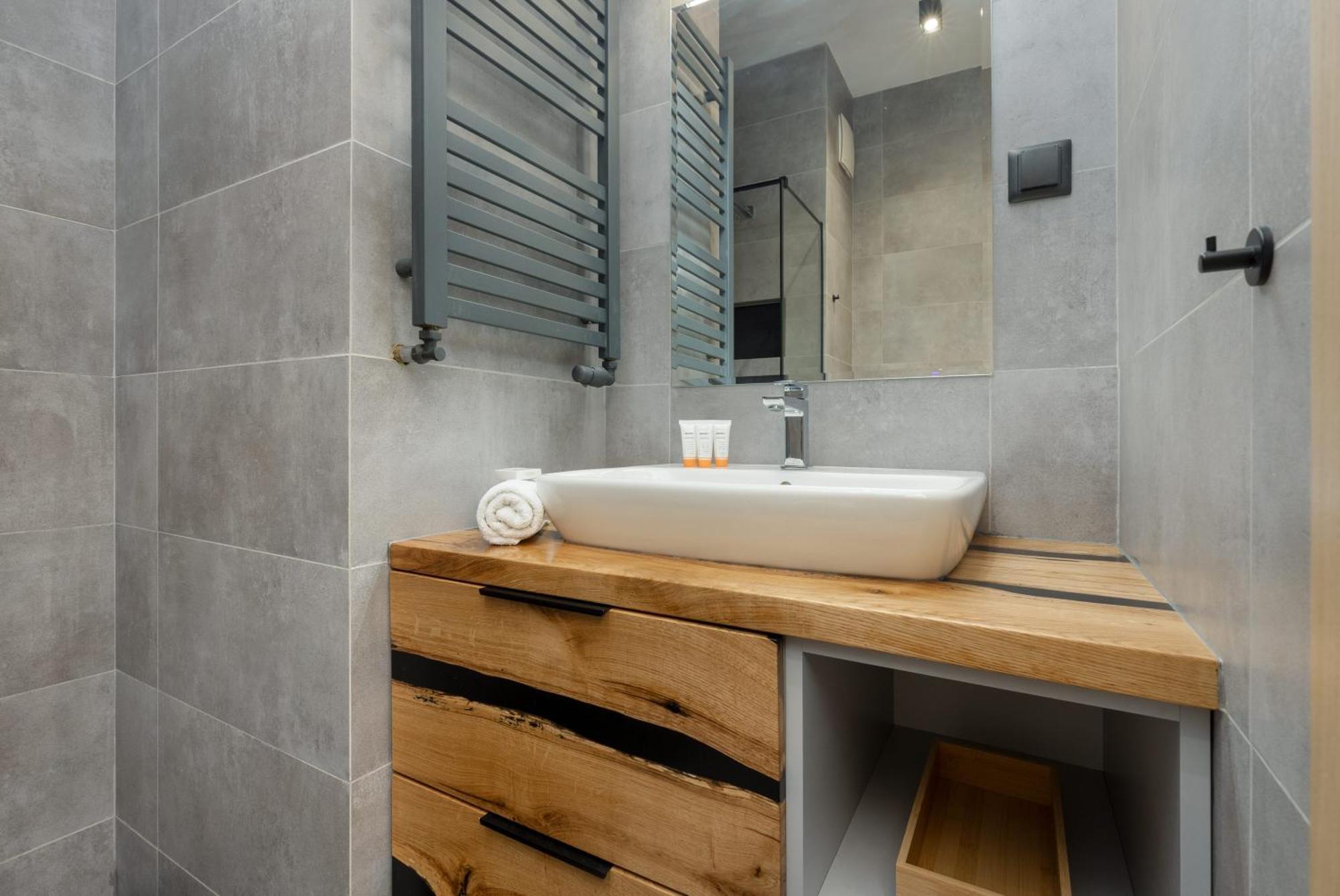 Business Center Apartments Warsaw Wola By Noclegi Renters 외부 사진